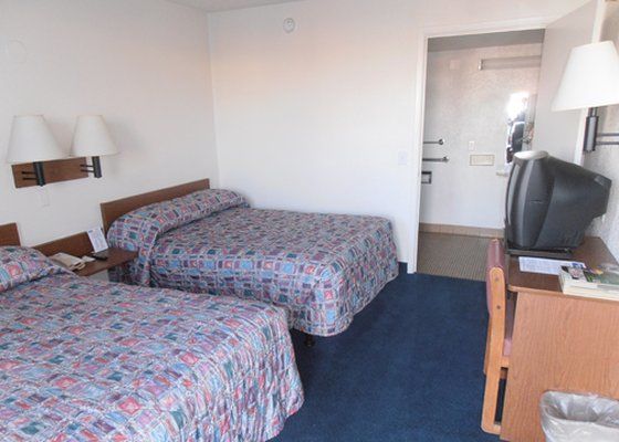 Inn Rodeway 2*